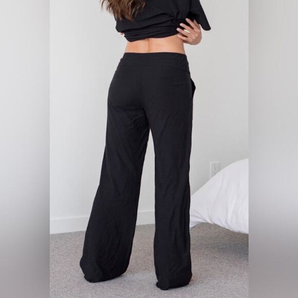 Lunya Cool High Rise Pants Sz XL Black - Picture 3 of 7